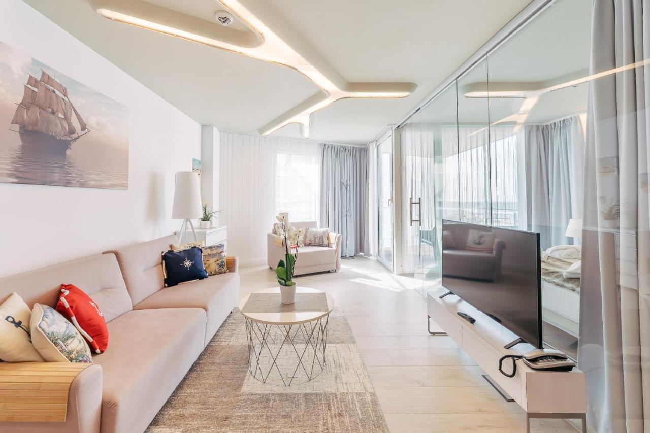 Z Widokiem Na Morze Z Aneksem Kuchennym I Basenem Ultra Marine Apartment *